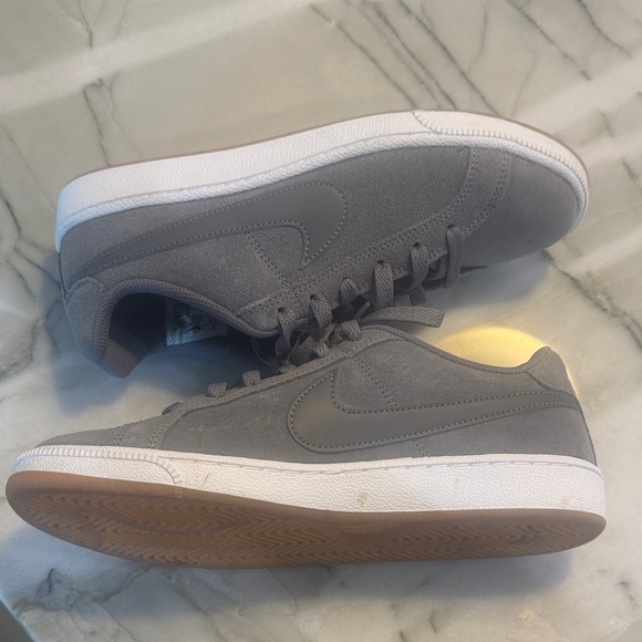 Nike Women's Court Royale Gray and White Tennis Shoe - Picture 6 of 8